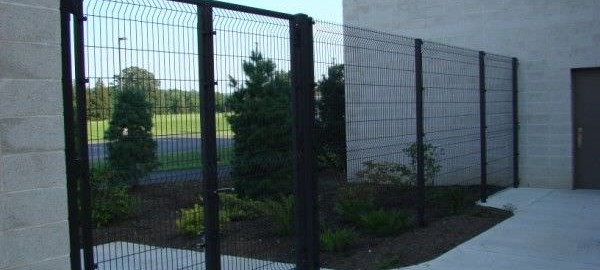 двукрили врати